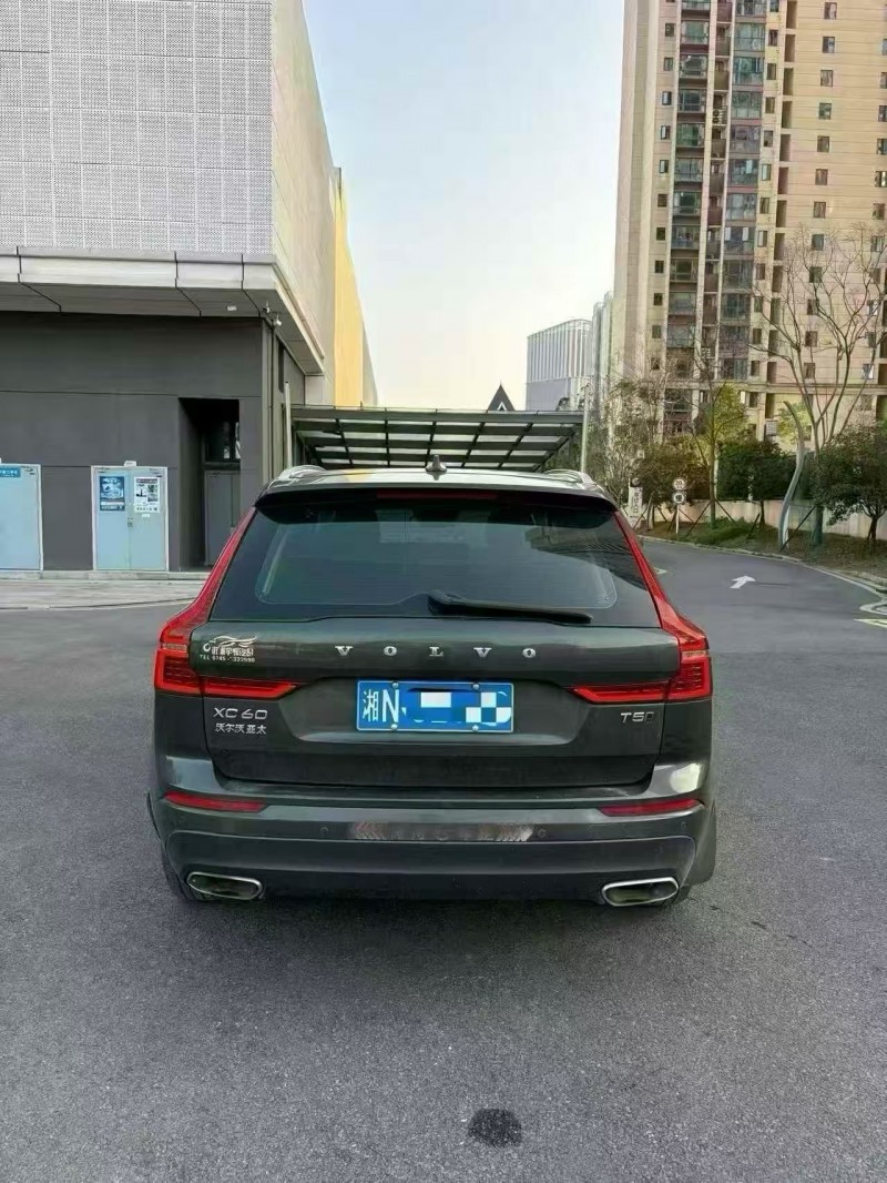 岳阳19年沃尔沃XC606
