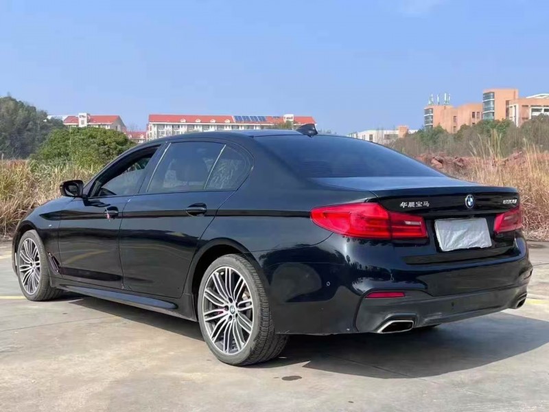 湘潭19年宝马5系9