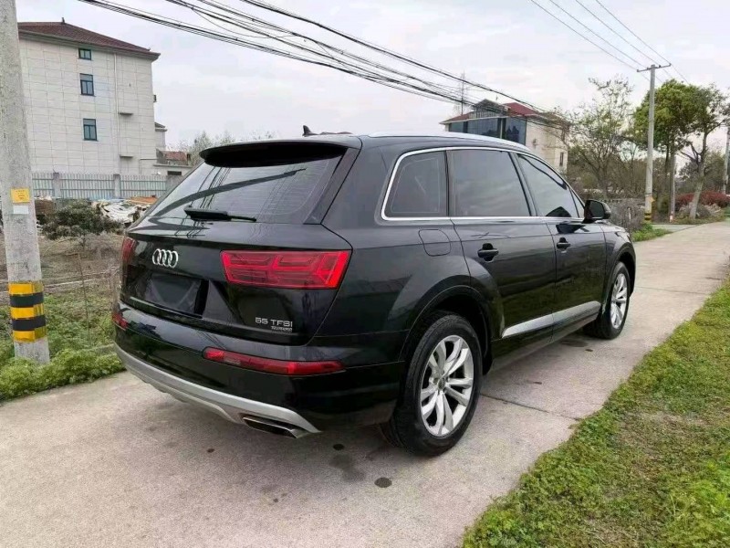 湖州19年奥迪Q76