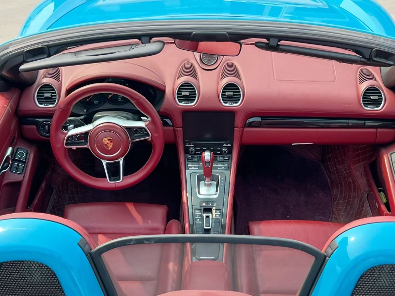 菏泽17年保时捷7186