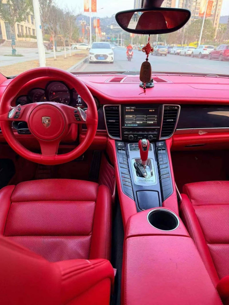 绵阳10年保时捷帕拉梅拉5