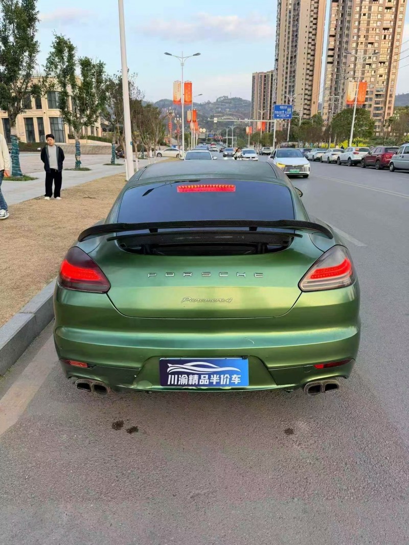绵阳10年保时捷帕拉梅拉9