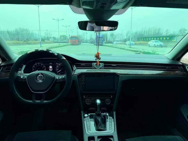 潍坊18年大众迈腾4