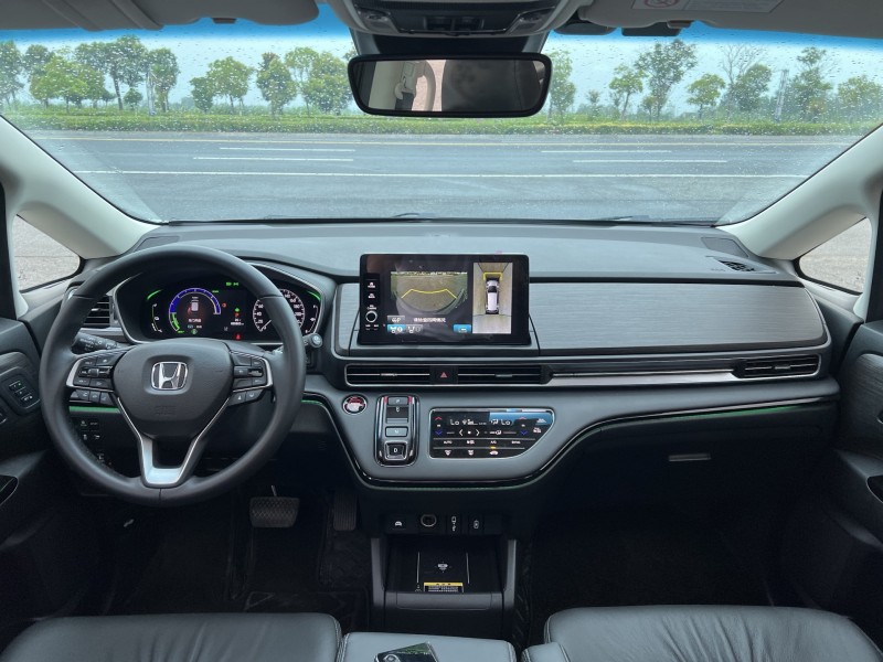 徐州24年本田艾力绅8