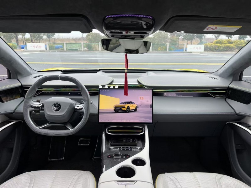 南通23年路特斯ELETRE8