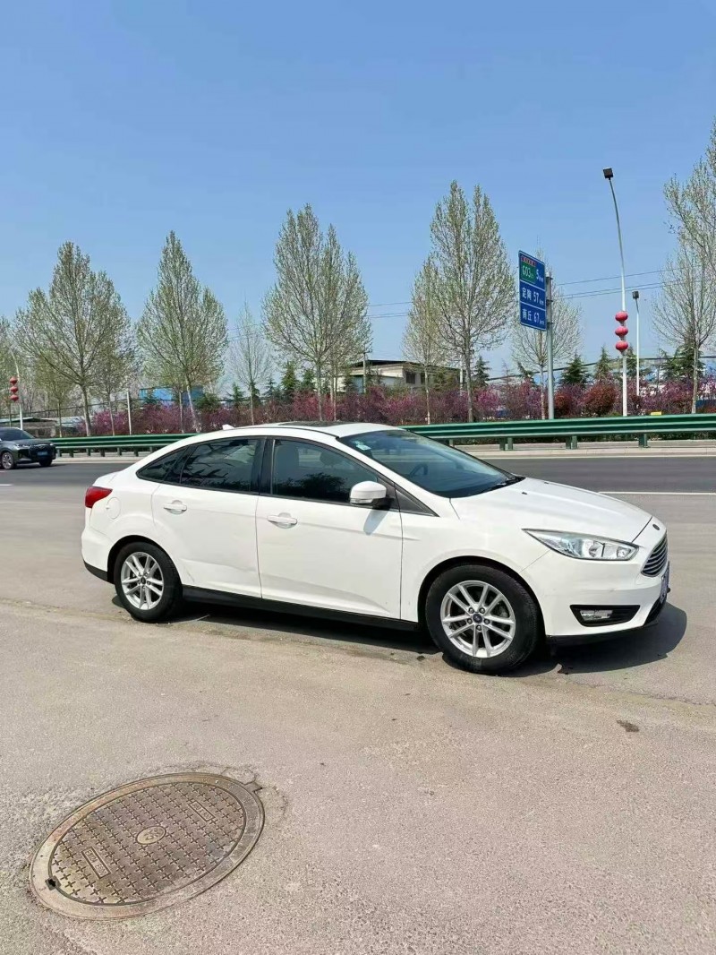 菏泽18年福特福克斯3