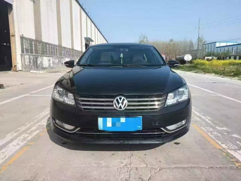 菏泽13年大众帕萨特1