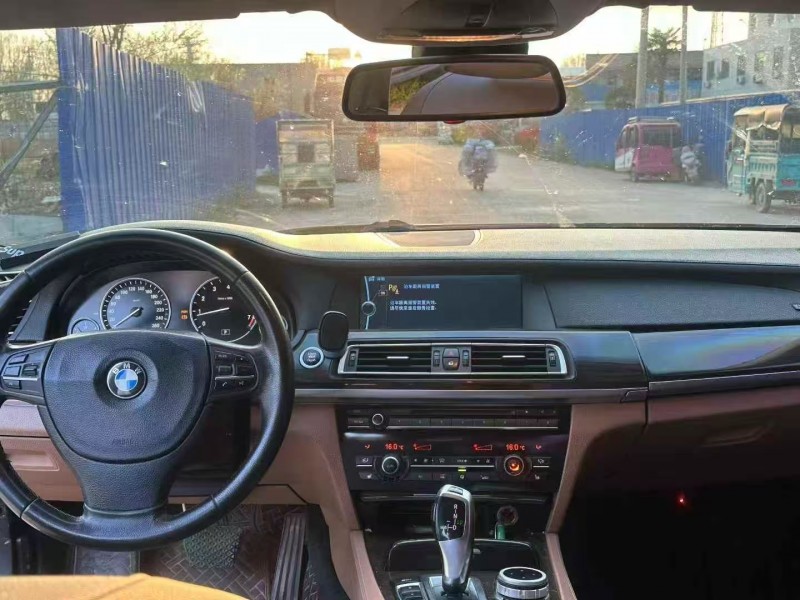 菏泽11年宝马7系6