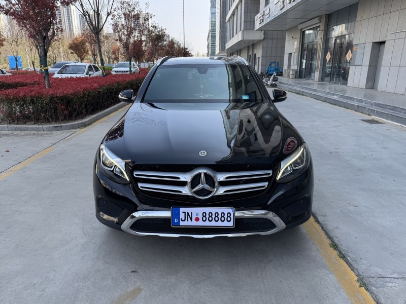 济宁17年奔驰GLC1