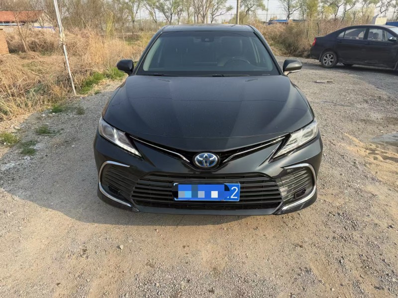 东营23年丰田凯美瑞1