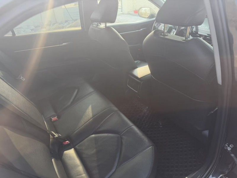 东营23年丰田凯美瑞3