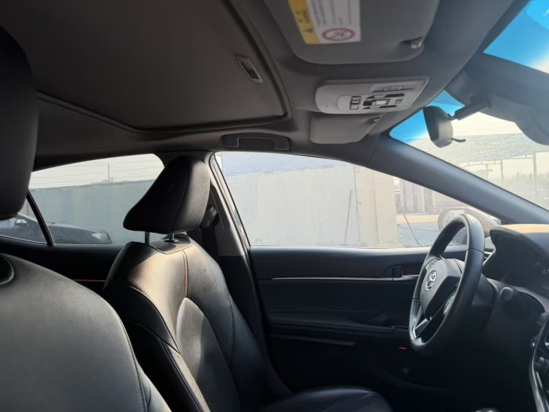 东营23年丰田凯美瑞5