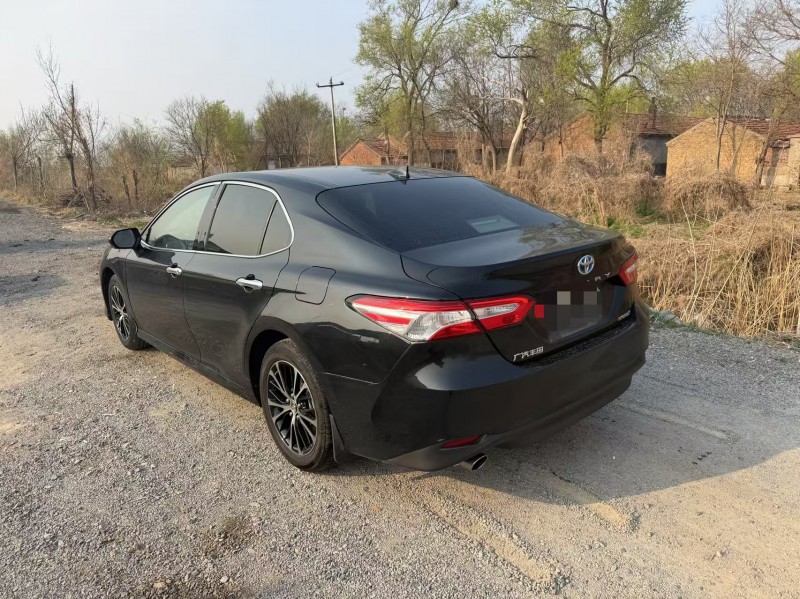 东营23年丰田凯美瑞9