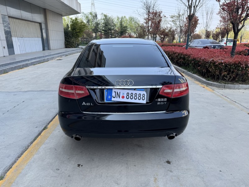 济宁12年奥迪A6L9
