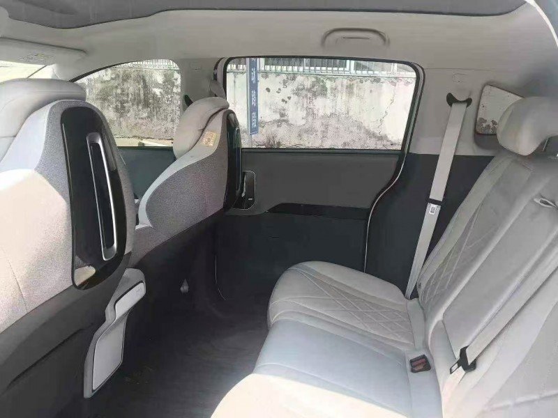 菏泽24年极狐汽车考拉5