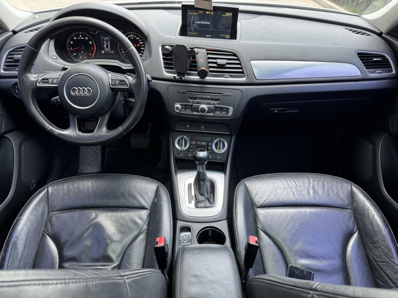 濟寧14年奧迪Q34