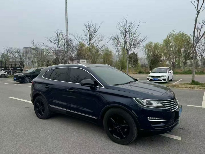 菏澤17年林肯MKC2