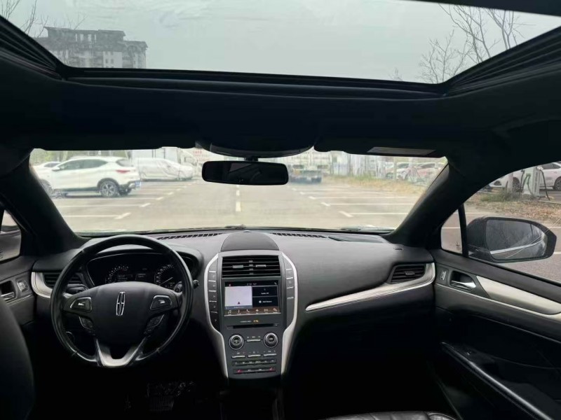 菏澤17年林肯MKC4