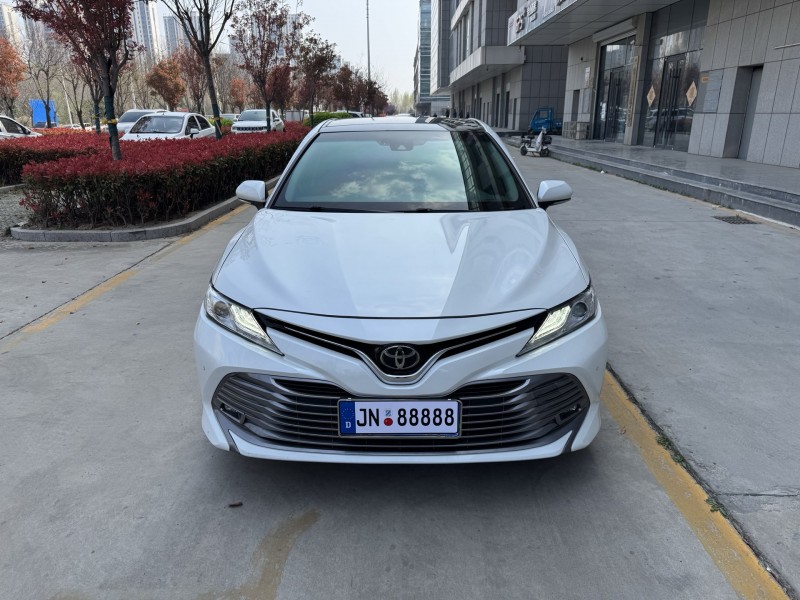 濟寧20年豐田凱美瑞1