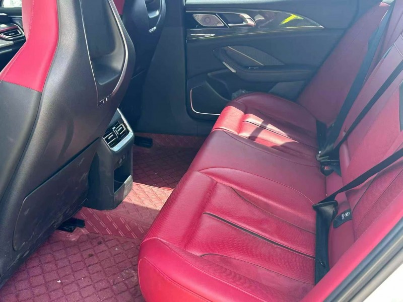 菏泽23年红旗H65