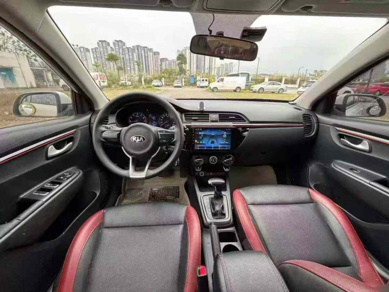 南宁18年起亚KXCROSS5