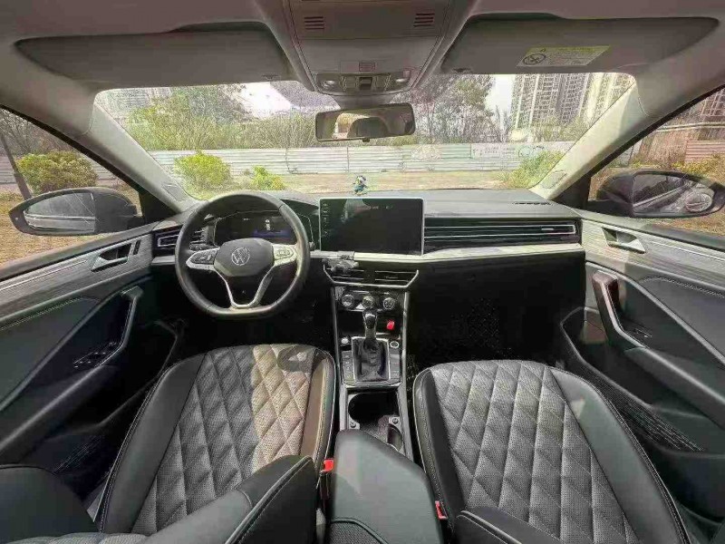 南宁25年大众速腾5