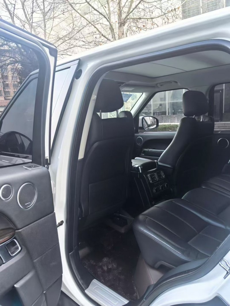 济源18年路虎揽胜行政6