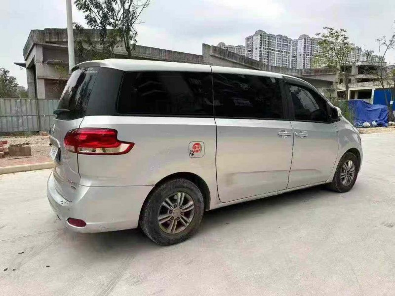 南宁17年大通G107