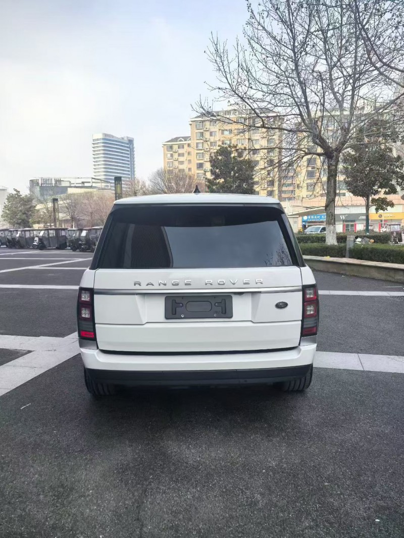 济源18年路虎揽胜行政9