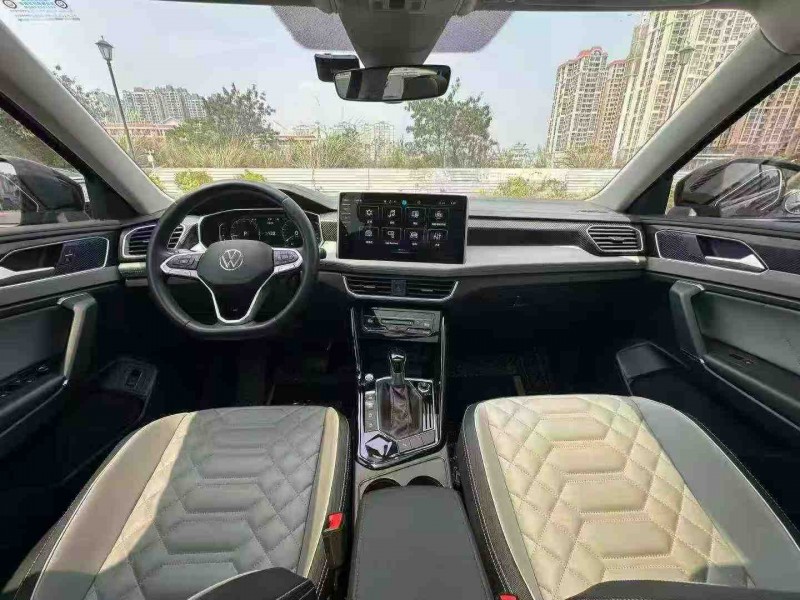 南宁24年大众探岳5