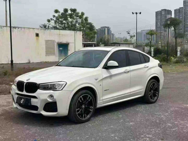 南宁18年宝马X43