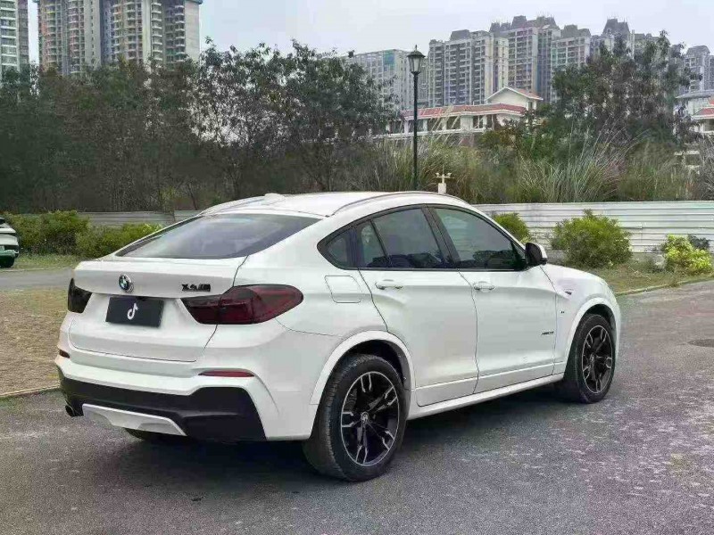 南宁18年宝马X47