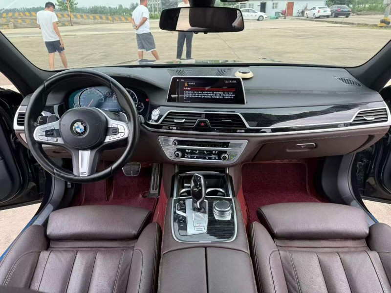 徐州19年宝马7系7