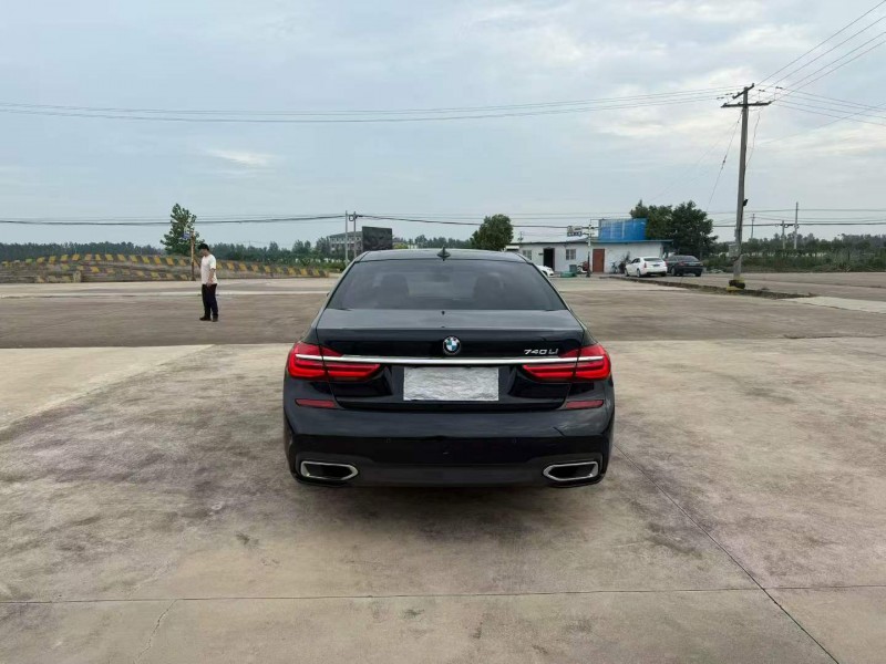 徐州19年宝马7系9