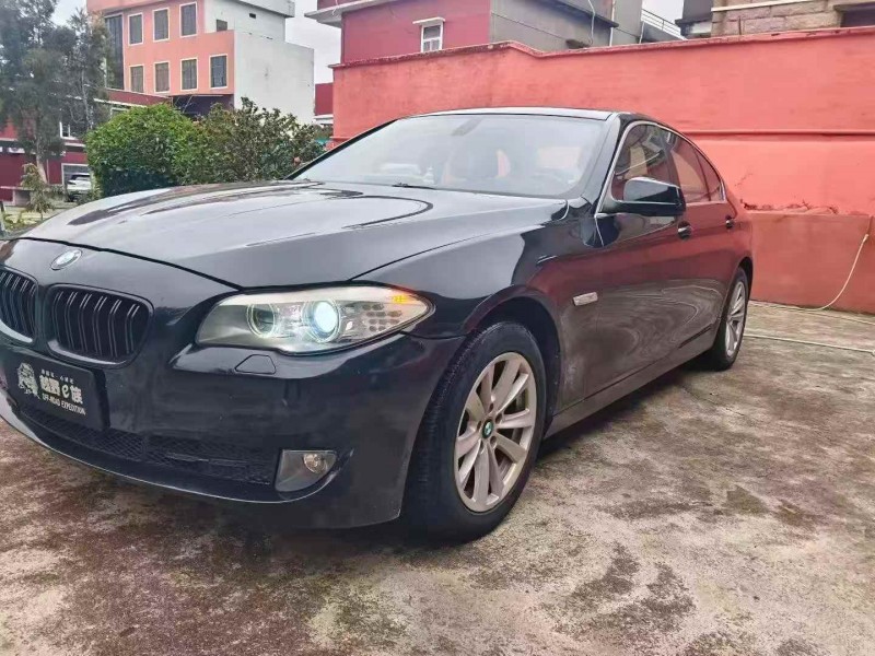 广州11年宝马5系3