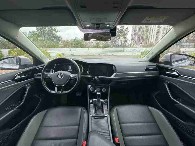 南宁20年大众速腾5