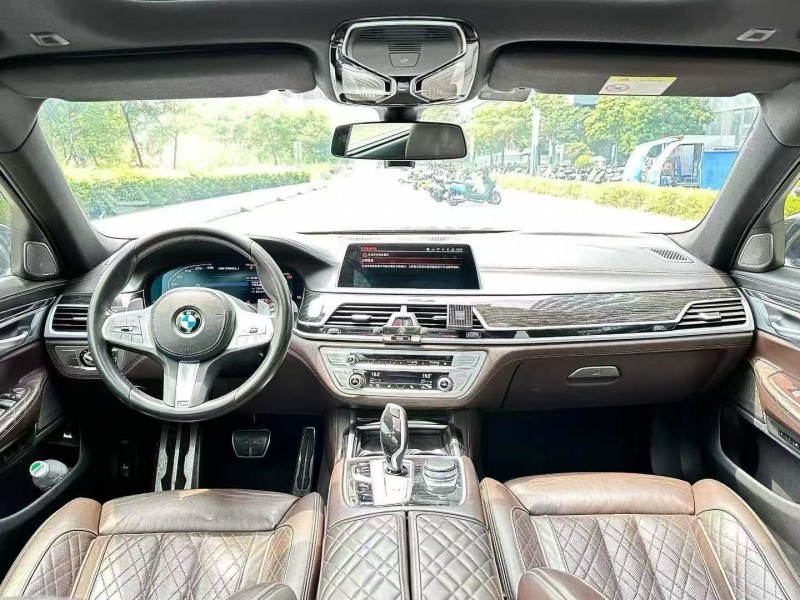 东莞20年宝马7系6