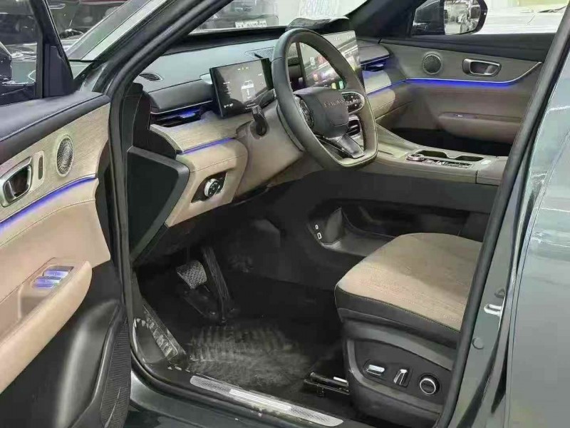 广州25年奇瑞风云4