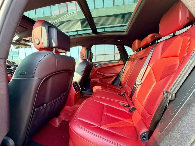 东莞23年保时捷Macan6