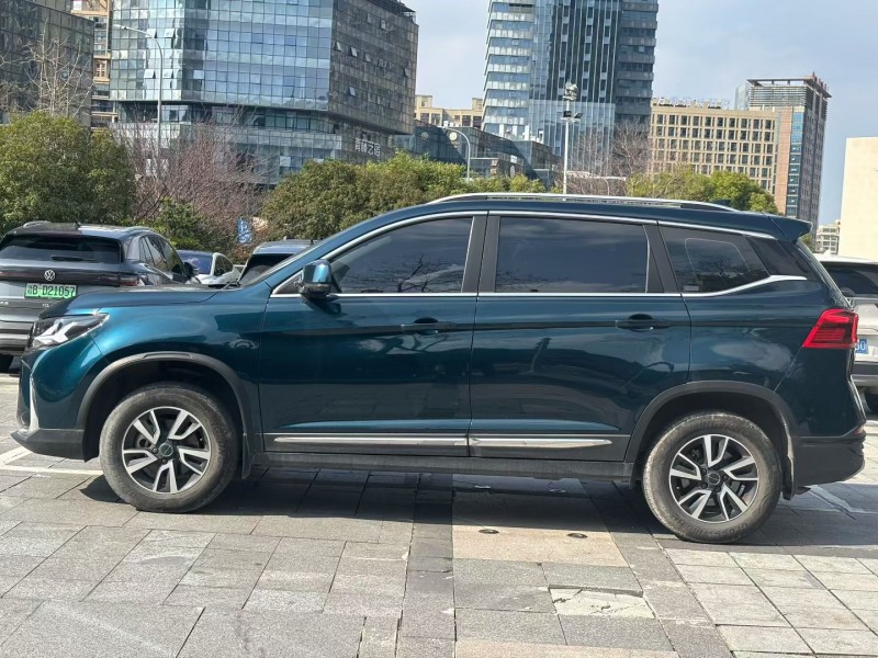 宁波23年东风风行3