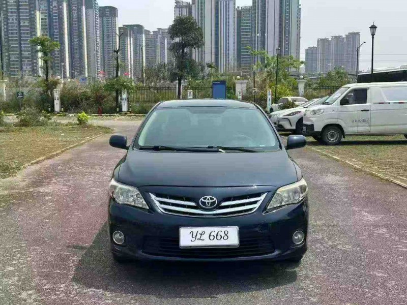 南宁12年丰田卡罗拉1