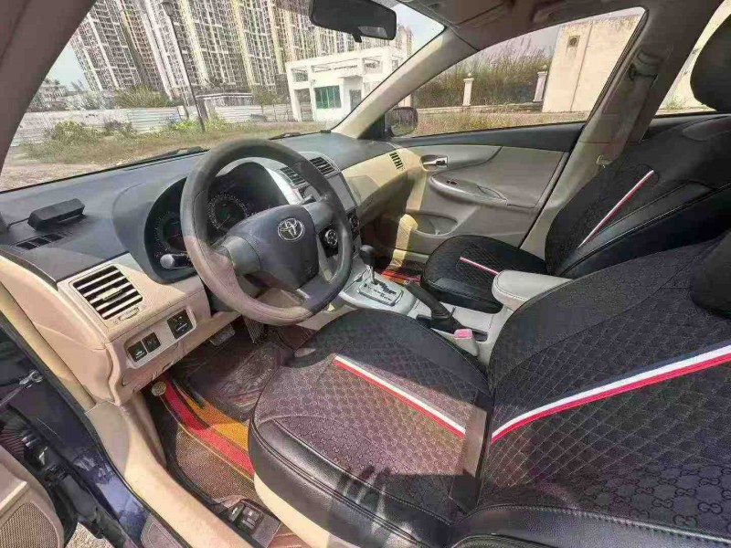 南宁12年丰田卡罗拉4