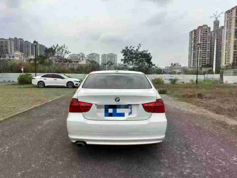 南宁12年宝马3系9