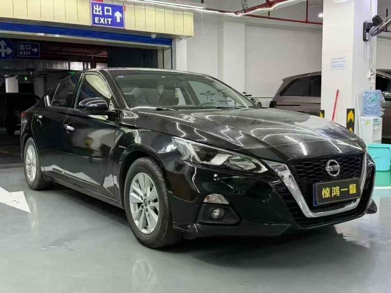 广州21年日产天籁2