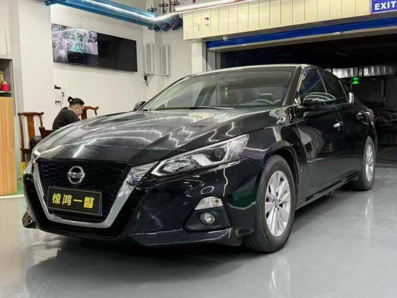 广州21年日产天籁3