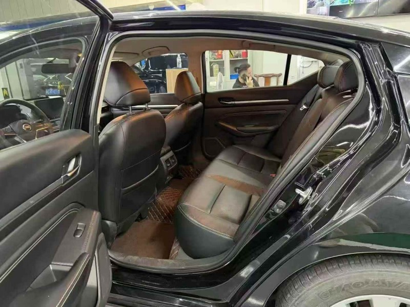 广州21年日产天籁5