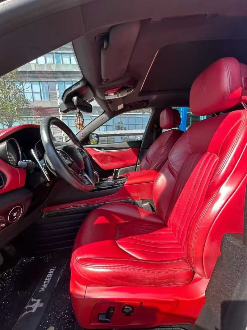 东莞18年玛莎拉蒂Levante4