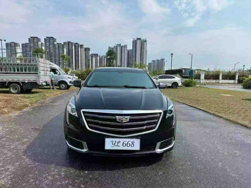 南宁19年凯迪拉克XTS1