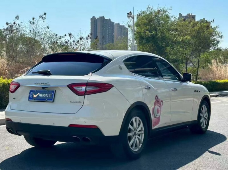 东莞18年玛莎拉蒂Levante8