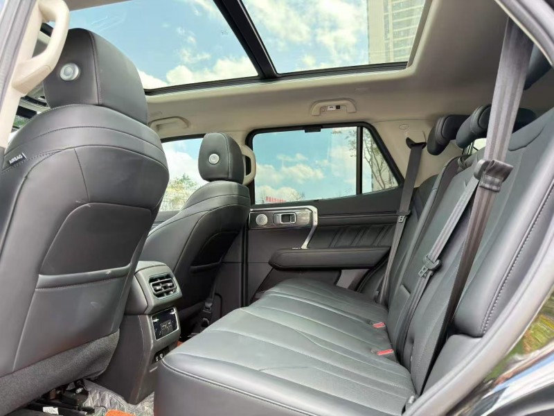 昆明24年长城汽车坦克5